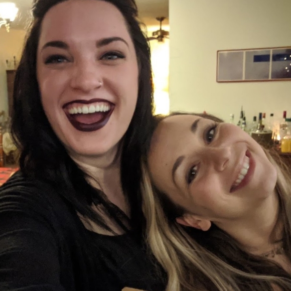 Meet your Posher, Chelsea - Picture 2 of 2